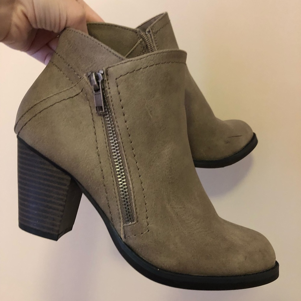 tan booties